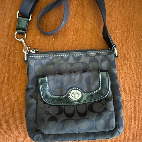 Coach Signature Print Crossbody - Picture 1 of 3